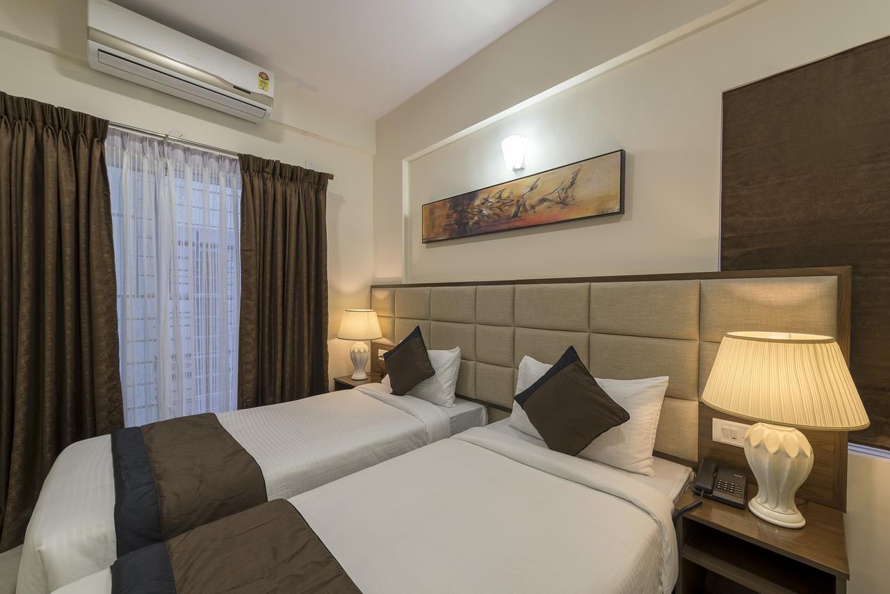 Daffodil Delight - Manyata Tech Park Hotel Bangalore Buitenkant foto