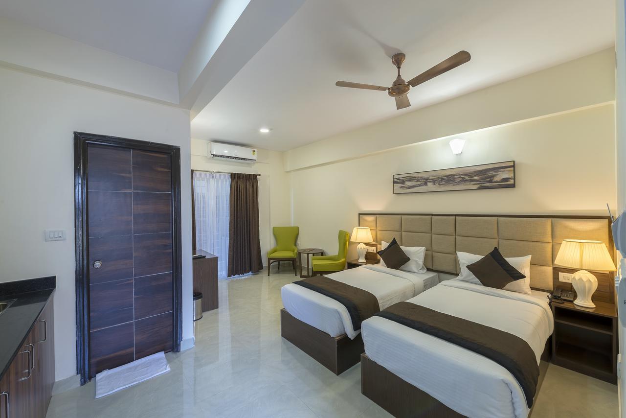 Daffodil Delight - Manyata Tech Park Hotel Bangalore Buitenkant foto