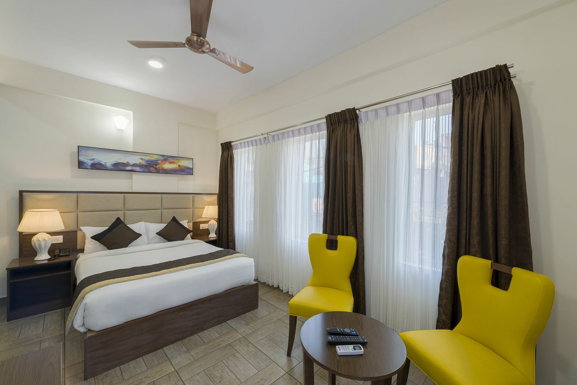 Daffodil Delight - Manyata Tech Park Hotel Bangalore Buitenkant foto